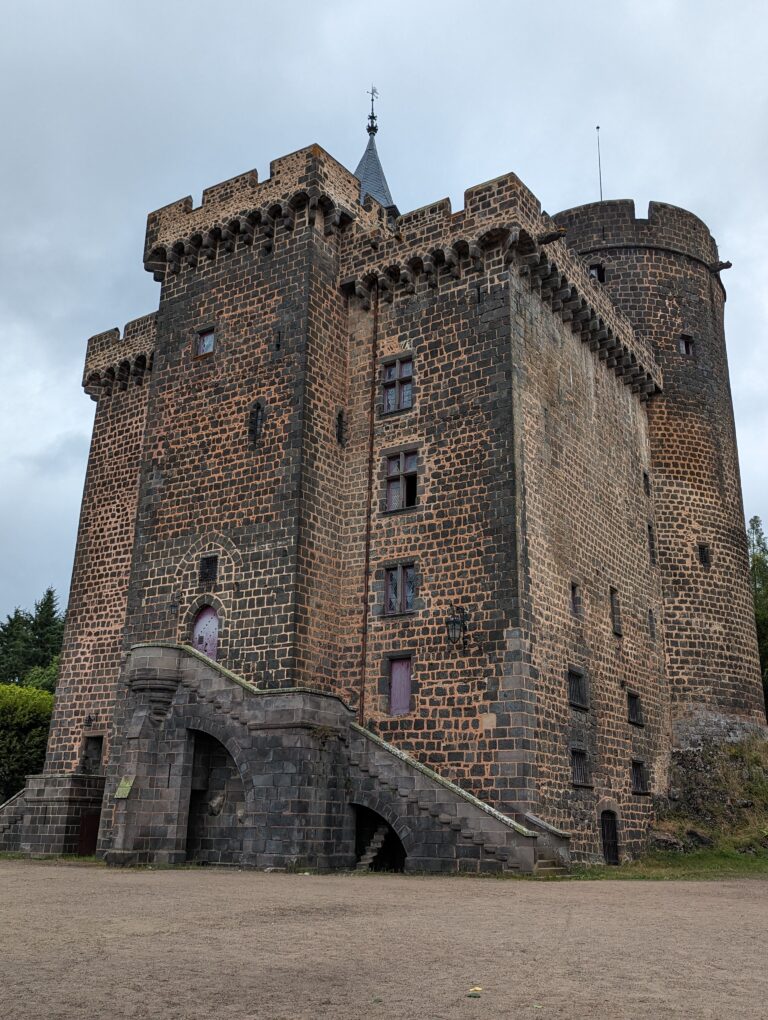 © Bishop Clairmont Archives