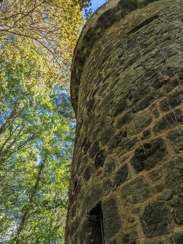 © Bishop Clairmont Archives